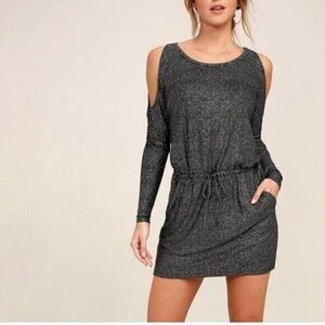 Chaser Red Sheath Mini Dress Cold Shoulder Sleeveless *look at pics color is red